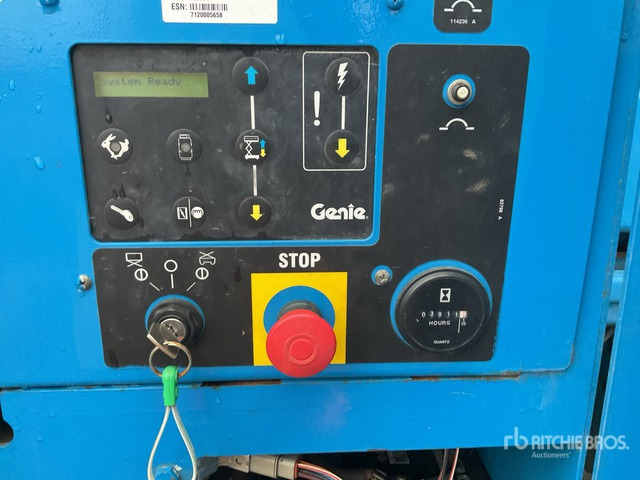 2013 Genie GS5390 4x4 Diesel Scissor Lift - Ножничный подъемник: фото 5 2013 Genie GS5390 4x4 Diesel Scissor Lift - Ножничный подъемник: фото 5