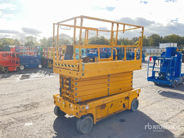 2014 Haulotte Compact 14 Electric Scissor Lift - Ножничный подъемник: фото 4 2014 Haulotte Compact 14 Electric Scissor Lift - Ножничный подъемник: фото 4