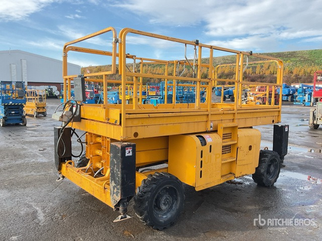 2014 Haulotte H12SDX 4x4 Diesel Scissor Lift - Ножничный подъемник: фото 3 2014 Haulotte H12SDX 4x4 Diesel Scissor Lift - Ножничный подъемник: фото 3
