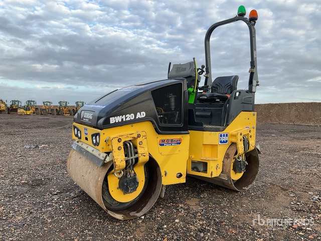 2015 Bomag 120AD-5 Double Drum Roller - Каток: фото 1 2015 Bomag 120AD-5 Double Drum Roller - Каток: фото 1