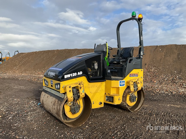 2015 Bomag 120AD-5 Double Drum Roller - Каток: фото 1 2015 Bomag 120AD-5 Double Drum Roller - Каток: фото 1