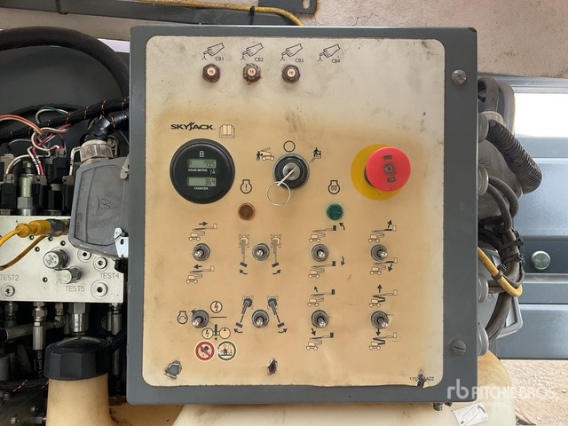 2015 Skyjack SJ51AJ 4WD Diesel Articulating Boom Lift - Коленчатый подъемник: фото 5 2015 Skyjack SJ51AJ 4WD Diesel Articulating Boom Lift - Коленчатый подъемник: фото 5