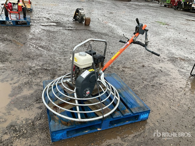 2016 Belle PTLW931 Power Trowel Power Trowel - Затирочная машина по бетону: фото 2 2016 Belle PTLW931 Power Trowel Power Trowel - Затирочная машина по бетону: фото 2