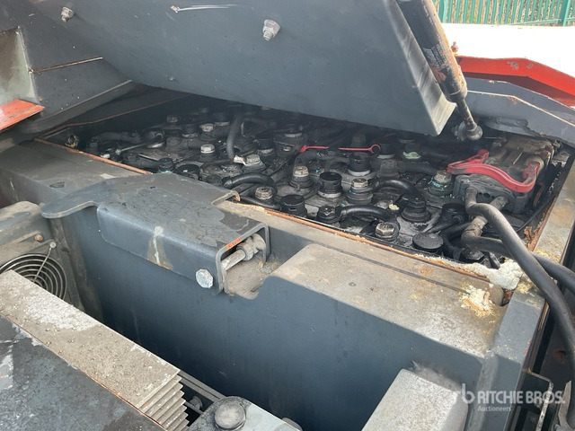 2006 Aislemaster 20SE 2006 Aislemaster 20SE Electric Forklift Electric Forklift - Другая техника: фото 5 2006 Aislemaster 20SE 2006 Aislemaster 20SE Electric Forklift Electric Forklift - Другая техника: фото 5