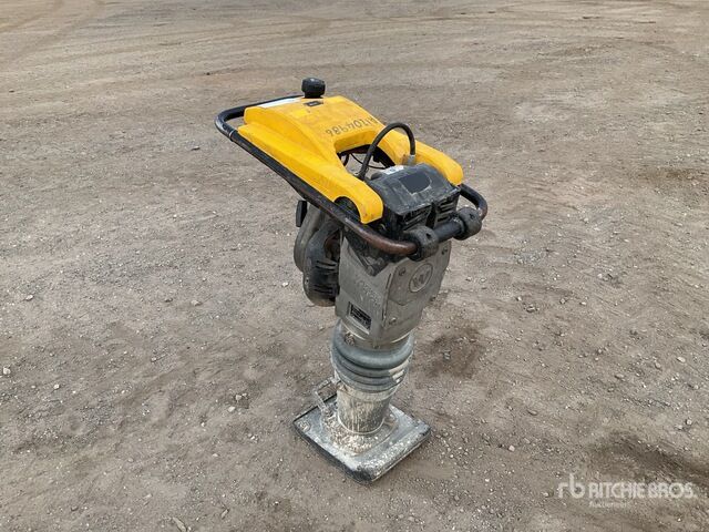 Wacker Neuson BS60-2I Jumping Jack Tamper - Трамбовка: фото 4 Wacker Neuson BS60-2I Jumping Jack Tamper - Трамбовка: фото 4