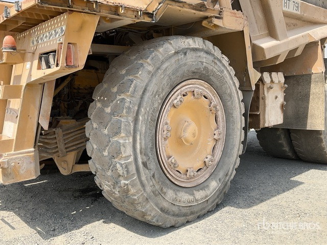 1994 Komatsu HD785-3 - Карьерный самосвал: фото 5 1994 Komatsu HD785-3 - Карьерный самосвал: фото 5