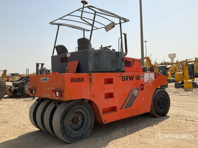 2004 Hamm GRW18 8 Wheel Pneumatic Roller - Пневмоколесный каток: фото 3 2004 Hamm GRW18 8 Wheel Pneumatic Roller - Пневмоколесный каток: фото 3
