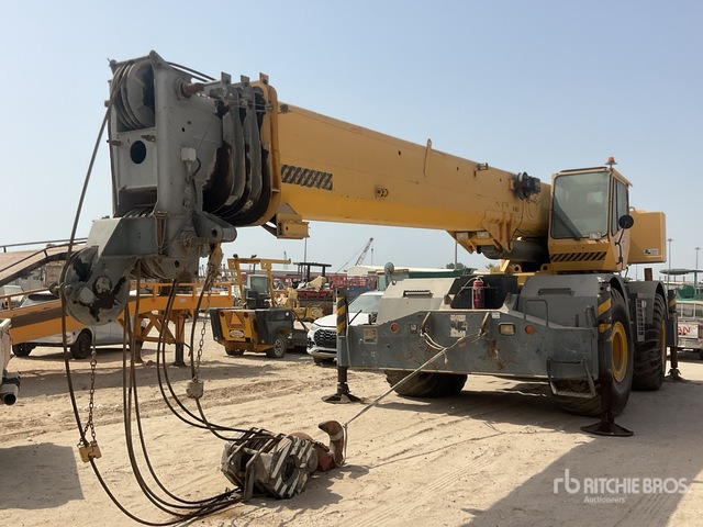 2007 Grove RT700E 55 ton 4x4x4 (Inoperable) Rough Terrain Crane - Короткобазный кран: фото 1 2007 Grove RT700E 55 ton 4x4x4 (Inoperable) Rough Terrain Crane - Короткобазный кран: фото 1