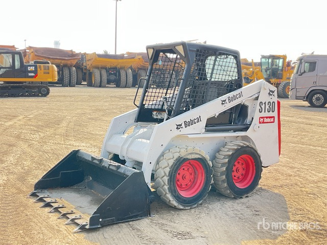 2010 Bobcat S130 - Мини-погрузчик с бортовым поворотом: фото 2 2010 Bobcat S130 - Мини-погрузчик с бортовым поворотом: фото 2