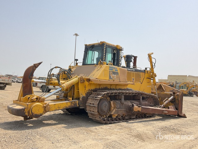 2011 Komatsu D155A-6 - Бульдозер: фото 4 2011 Komatsu D155A-6 - Бульдозер: фото 4