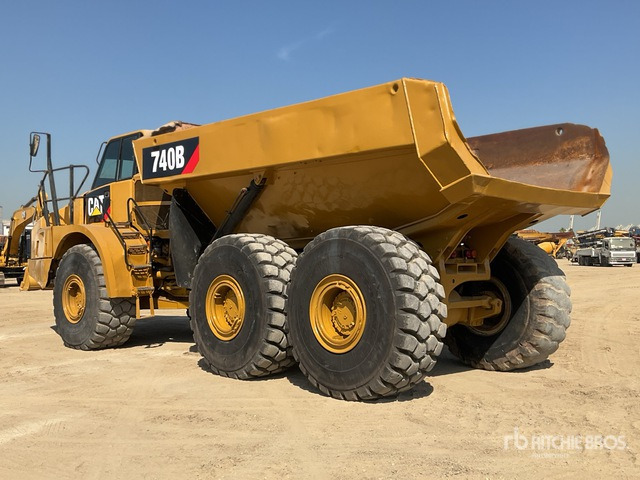 2012 Cat 740B Articulated Dump Truck - Сочленённый самосвал: фото 2 2012 Cat 740B Articulated Dump Truck - Сочленённый самосвал: фото 2