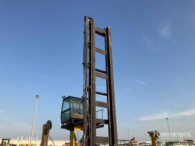 Контейнерный погрузчик 2015 Boss B6ECK: фото 6 Контейнерный погрузчик 2015 Boss B6ECK: фото 6