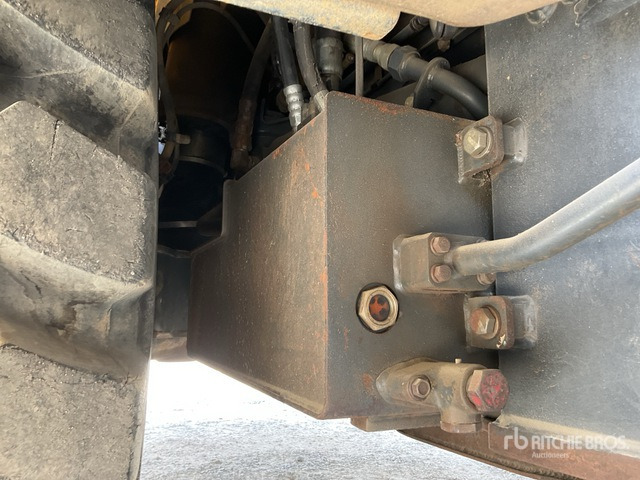 2015 Komatsu HM400-3 - Сочленённый самосвал: фото 5 2015 Komatsu HM400-3 - Сочленённый самосвал: фото 5