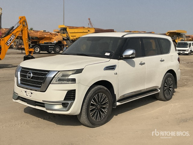 2015 Nissan Patrol Platinum 4x4 SUV - Внедорожник: фото 1 2015 Nissan Patrol Platinum 4x4 SUV - Внедорожник: фото 1