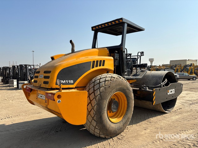 2016 JCB VM115D Smooth Drum Compactor - Компактор: фото 3 2016 JCB VM115D Smooth Drum Compactor - Компактор: фото 3