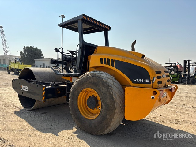 2016 JCB VM115D Smooth Drum Compactor - Компактор: фото 2 2016 JCB VM115D Smooth Drum Compactor - Компактор: фото 2