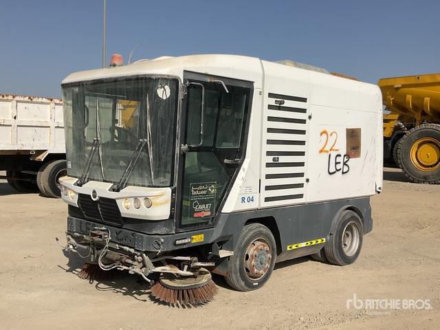 2016 Ravo STH 540 Sweeper Truck - Подметально-уборочная машина: фото 1 2016 Ravo STH 540 Sweeper Truck - Подметально-уборочная машина: фото 1