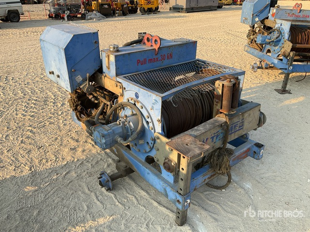 2016 Tesmec AMC 402 1000 Kg Portable Hydraulic Winch :Misc. Utility Equipment - Лебёдка: фото 2 2016 Tesmec AMC 402 1000 Kg Portable Hydraulic Winch :Misc. Utility Equipment - Лебёдка: фото 2