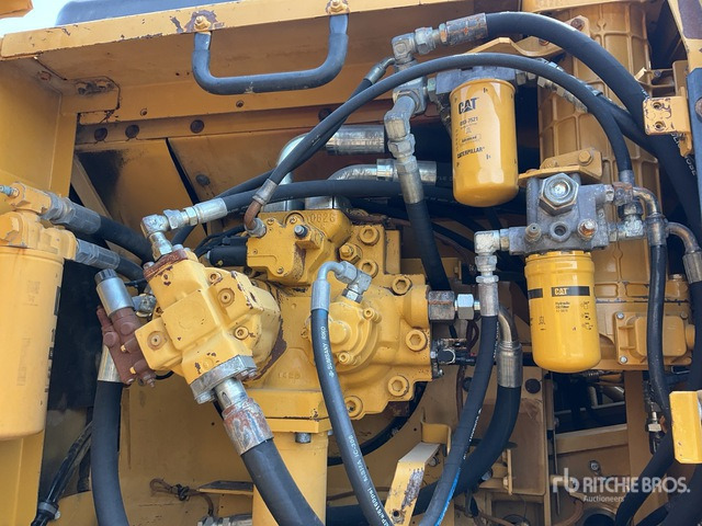 2017 Cat 336D2 - Гусеничный экскаватор: фото 5 2017 Cat 336D2 - Гусеничный экскаватор: фото 5