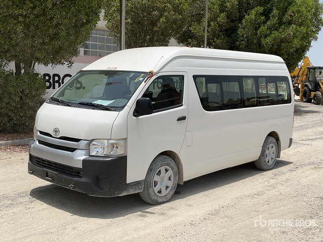 2018 Toyota Hiace High Roof 4x2 16-Seat Mini Bus - Микроавтобус, Пассажирский фургон: фото 1 2018 Toyota Hiace High Roof 4x2 16-Seat Mini Bus - Микроавтобус, Пассажирский фургон: фото 1