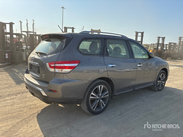 2020 Nissan Pathfinder SV 4WD Hybrid SUV - Внедорожник: фото 3 2020 Nissan Pathfinder SV 4WD Hybrid SUV - Внедорожник: фото 3