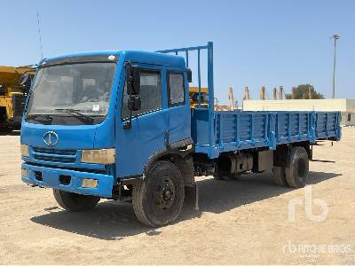 FAW 1120P9K2L3E 4x2 - Грузовик бортовой/ Платформа: фото 1 FAW 1120P9K2L3E 4x2 - Грузовик бортовой/ Платформа: фото 1