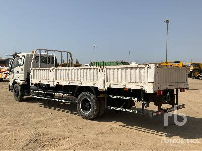 FOTON BJ1161VJPFK XCMG Straight Boom on 4x2 - Грузовик бортовой/ Платформа: фото 2 FOTON BJ1161VJPFK XCMG Straight Boom on 4x2 - Грузовик бортовой/ Платформа: фото 2