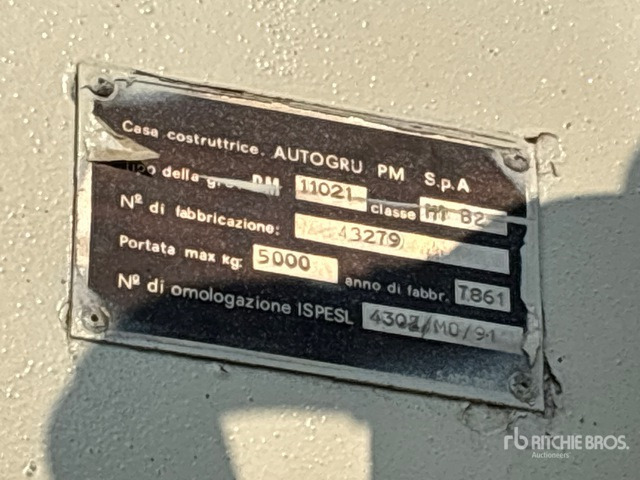 Iveco 110-17 Flatbed Truck with Crane - Грузовик бортовой/ Платформа, Автоманипулятор: фото 5 Iveco 110-17 Flatbed Truck with Crane - Грузовик бортовой/ Платформа, Автоманипулятор: фото 5