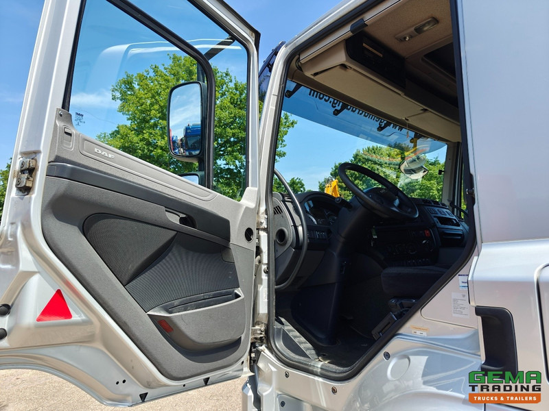 Тентованный грузовик DAF CF 400 FAN 6x2/4 SpaceCab Euro6A - Schuifzeilenbak 7.7m + Laadklep 2000kg - HH Vloer - AanhangerKoppeling: фото 11