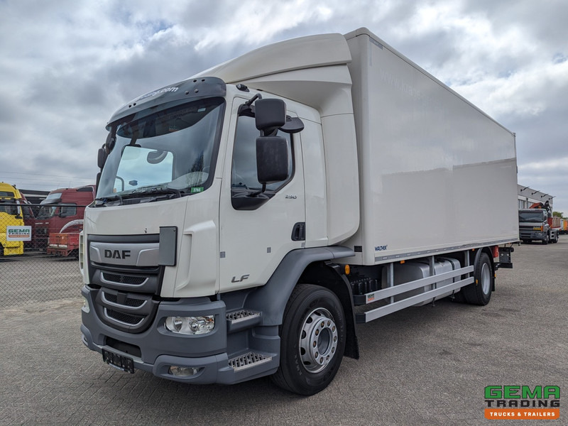 DAF FA LF290 4x2 Dagcab Euro6E - 19T - 6CIL - Geslotenbak 7.27m + Laadklep 1500kg - 140.000km - 09/2025 APK - Грузовик с закрытым кузовом: фото 1 DAF FA LF290 4x2 Dagcab Euro6E - 19T - 6CIL - Geslotenbak 7.27m + Laadklep 1500kg - 140.000km - 09/2025 APK - Грузовик с закрытым кузовом: фото 1