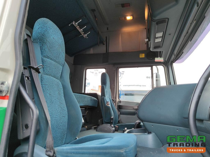 Автовоз DAF FAK XF95.430 8x2 SuperSpaceCab Euro3 - CurtainSider 7.31m + Ramp 16T - MachineTransporter - 6 Persons  (V558): фото 19