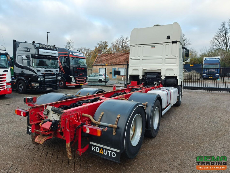 DAF XF 510 FAS 6x2 Superspacecab Euro6 - Retarder - Vollucht - 10Tires - ChassisCabine - LiftAs - VBG Vangmuilkoppeling - Navi - Грузовик-шасси: фото 3 DAF XF 510 FAS 6x2 Superspacecab Euro6 - Retarder - Vollucht - 10Tires - ChassisCabine - LiftAs - VBG Vangmuilkoppeling - Navi - Грузовик-шасси: фото 3