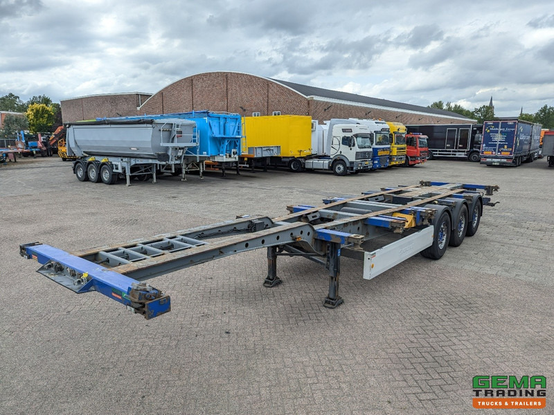 Krone SDC 27 3-Assen SAF - Lift as - Schijfremmen - Achterschuiver - 20 2x20FT/30/40FT - Полуприцеп-контейнеровоз/ Сменный кузов: фото 1 Krone SDC 27 3-Assen SAF - Lift as - Schijfremmen - Achterschuiver - 20 2x20FT/30/40FT - Полуприцеп-контейнеровоз/ Сменный кузов: фото 1