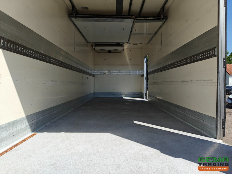 Рефрижератор Mercedes-Benz AXOR 1824 L 4x2 Dagcab Euro5 - Koel-Vriesbak 7.5M - Carrier Supra 950MT + Laadklep 2000KG - Zijdeuren: фото 10