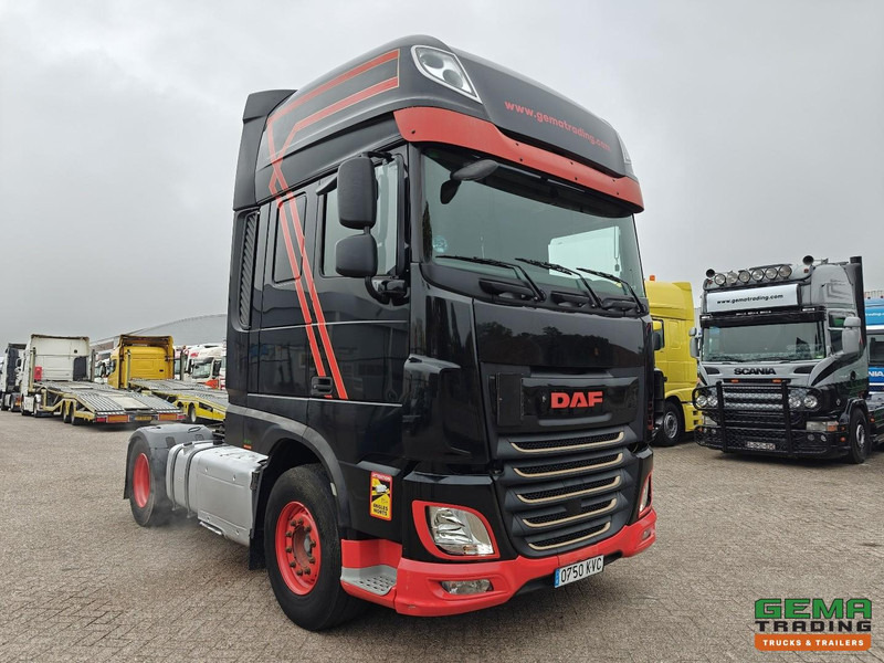 DAF FT XF460 4x2 Superspacecab Euro6A - Retarder - Dubbele Tanks - StandAirco - SMARTTacho V2 - Тягач: фото 2 DAF FT XF460 4x2 Superspacecab Euro6A - Retarder - Dubbele Tanks - StandAirco - SMARTTacho V2 - Тягач: фото 2