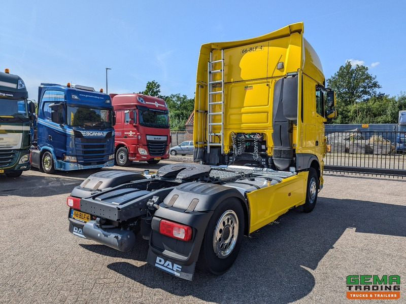 DAF XF 450 FT 4x2 SuperSpaceCab Euro6C - Retarder - Standairco - Dubbele Tanks - SMARTtachoV2 - Тягач: фото 3 DAF XF 450 FT 4x2 SuperSpaceCab Euro6C - Retarder - Standairco - Dubbele Tanks - SMARTtachoV2 - Тягач: фото 3