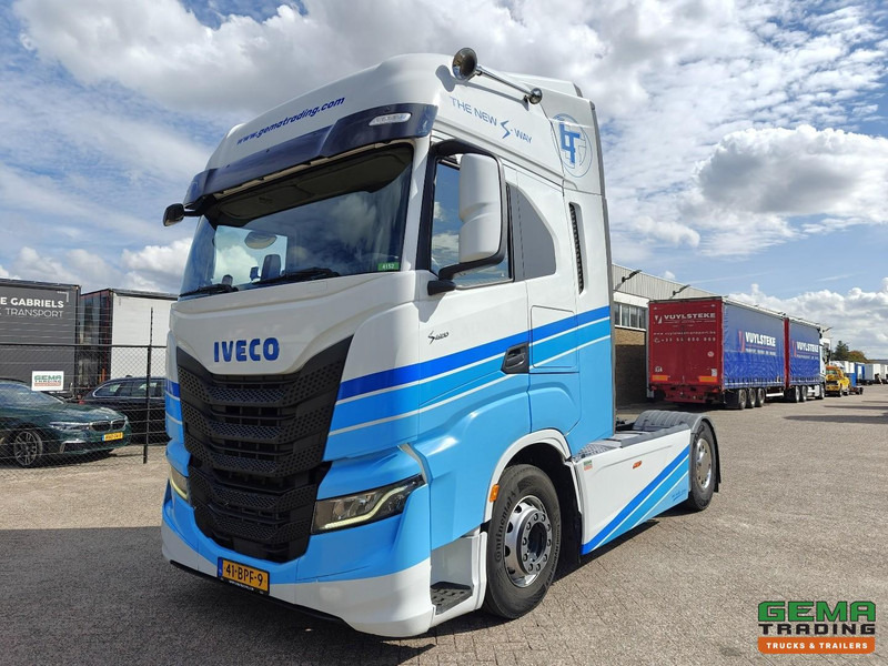 Iveco S-WAY 420 4x2 Euro6D - Dubbele Tanks - StandAirco - Navi - SMARTTacho V2 - 04/2026 APK - Тягач: фото 1 Iveco S-WAY 420 4x2 Euro6D - Dubbele Tanks - StandAirco - Navi - SMARTTacho V2 - 04/2026 APK - Тягач: фото 1