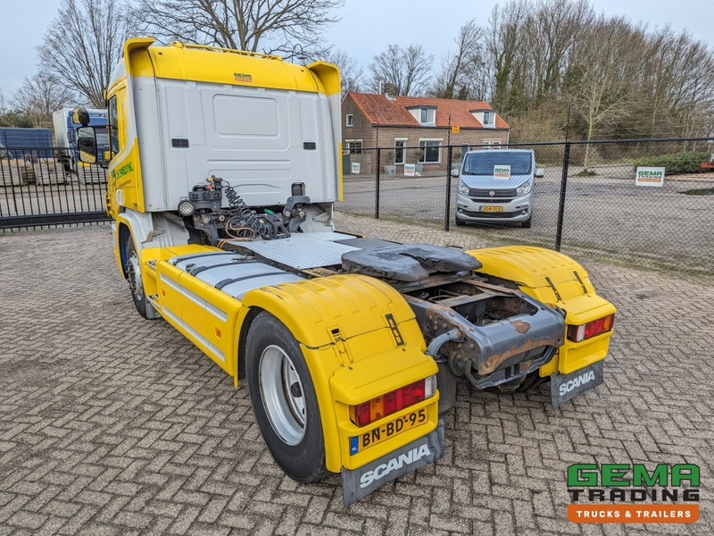 Scania P114-340 LA 4x2 CP19 Euro3 Manual - Side Skirts - Toolbox (T1350) - Тягач: фото 4 Scania P114-340 LA 4x2 CP19 Euro3 Manual - Side Skirts - Toolbox (T1350) - Тягач: фото 4