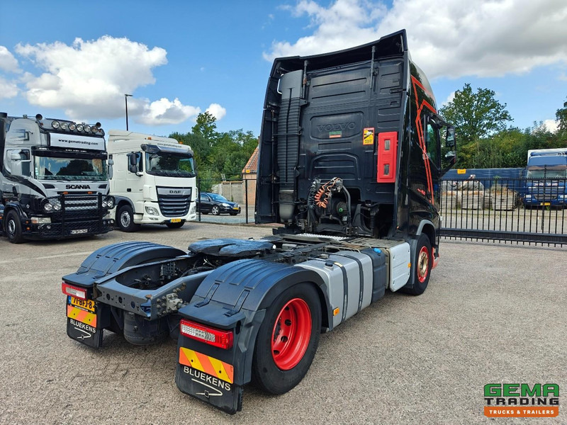 Volvo FH460 4x2 Globetrotter Euro6 - Dubbele Tanks - IparkCool- SMARTTacho V2 - Тягач: фото 3 Volvo FH460 4x2 Globetrotter Euro6 - Dubbele Tanks - IparkCool- SMARTTacho V2 - Тягач: фото 3