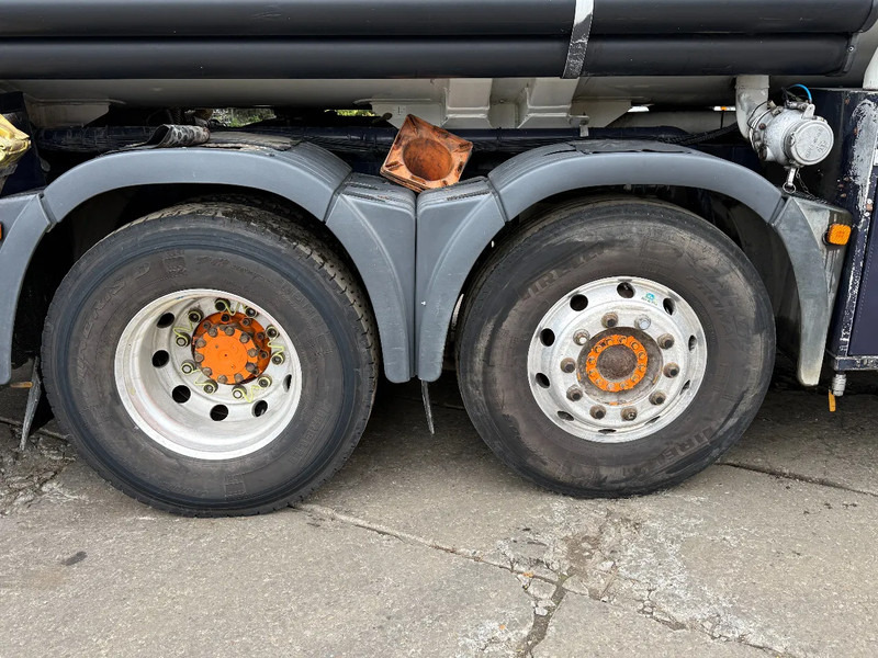 MAN TGA 26.430 6X2 Fuel Tank 21.000L 3 Comp + 2 Pump D20 Engine - Грузовик-цистерна: фото 5 MAN TGA 26.430 6X2 Fuel Tank 21.000L 3 Comp + 2 Pump D20 Engine - Грузовик-цистерна: фото 5