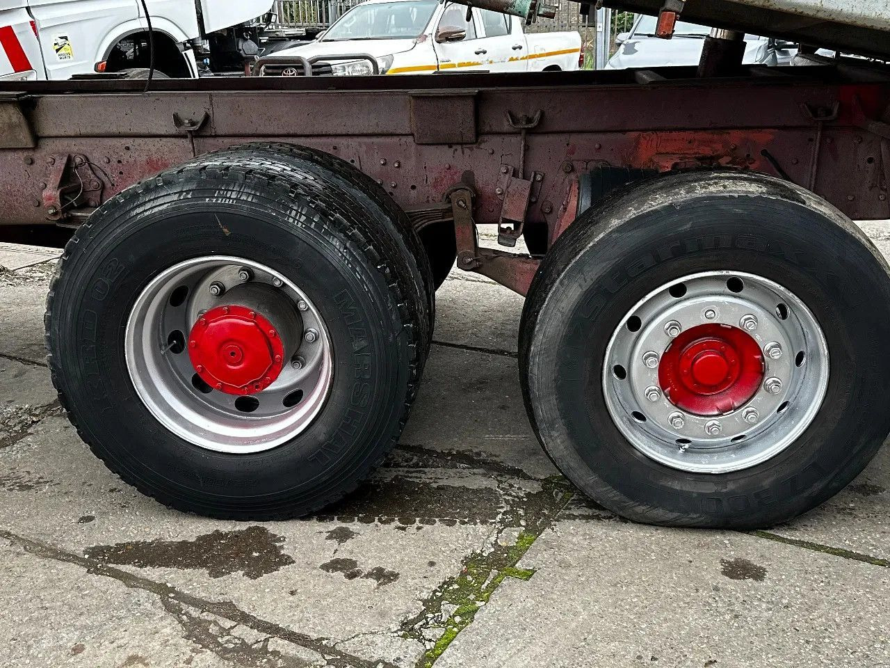 Mercedes-Benz SK 2435 V8 6X2 Tipper EPS Manual Gearbox Mercedes-Benz SK 2435 V8 6X2 Tipper EPS Manual Gearbox - Самосвал: фото 5 Mercedes-Benz SK 2435 V8 6X2 Tipper EPS Manual Gearbox Mercedes-Benz SK 2435 V8 6X2 Tipper EPS Manual Gearbox - Самосвал: фото 5