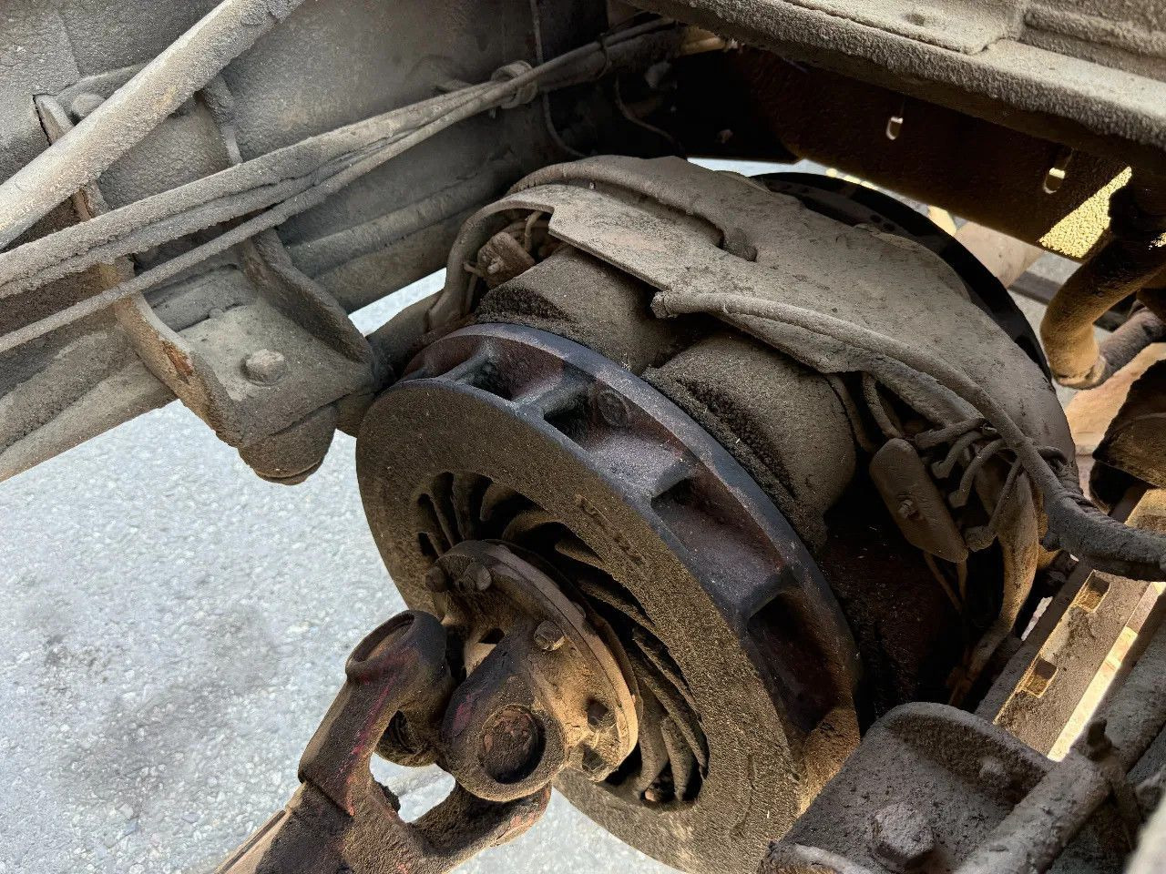 Самосвал Renault G230 4X2 Tipper Spring/Spring Manual Gearbox: фото 7