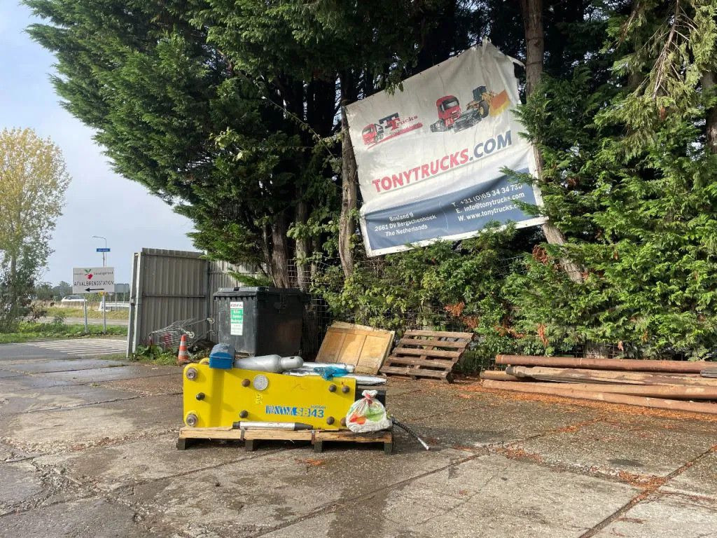Soosan SB43 Hydraulic Breaker - Гидромолот для Строительной техники: фото 2 Soosan SB43 Hydraulic Breaker - Гидромолот для Строительной техники: фото 2
