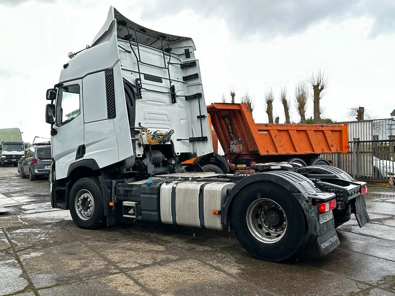 Renault T460 4X2 Tractor-unit Spring/Air Retarder D11 En - Тягач: фото 3 Renault T460 4X2 Tractor-unit Spring/Air Retarder D11 En - Тягач: фото 3