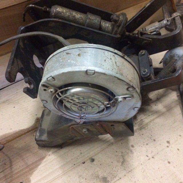 Accelerator & brake for Linde R14, Series115 - Педаль для Погрузочно-разгрузочной техники: фото 4 Accelerator & brake for Linde R14, Series115 - Педаль для Погрузочно-разгрузочной техники: фото 4