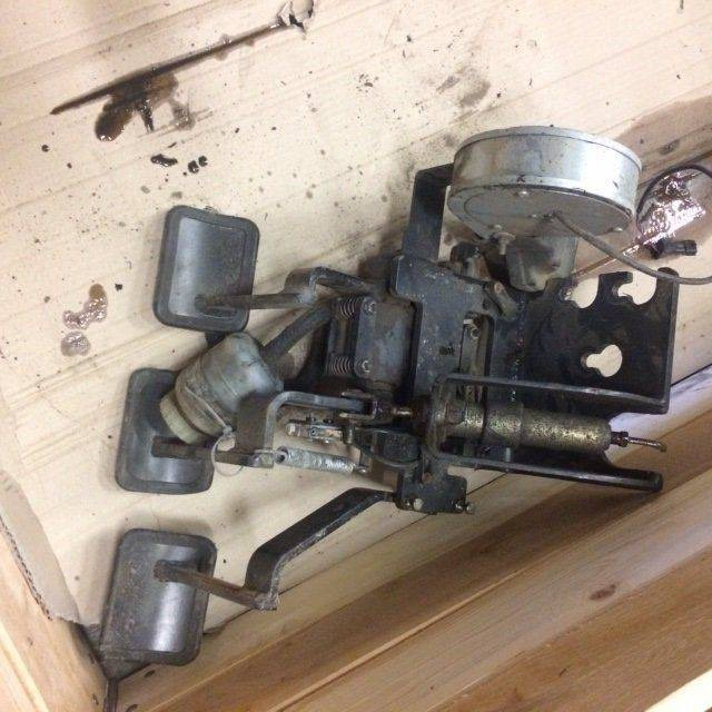 Accelerator & brake for Linde R14, Series115 - Педаль для Погрузочно-разгрузочной техники: фото 2 Accelerator & brake for Linde R14, Series115 - Педаль для Погрузочно-разгрузочной техники: фото 2