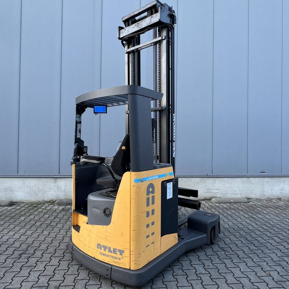 Atlet UFS200DTFVRF850 - Четырехсторонний погрузчик: фото 1 Atlet UFS200DTFVRF850 - Четырехсторонний погрузчик: фото 1