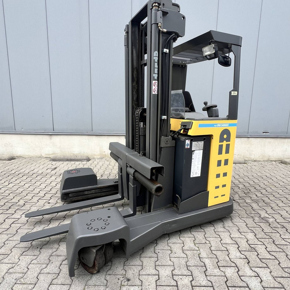 Atlet UFS250DTFVRE480 - Четырехсторонний погрузчик: фото 2 Atlet UFS250DTFVRE480 - Четырехсторонний погрузчик: фото 2