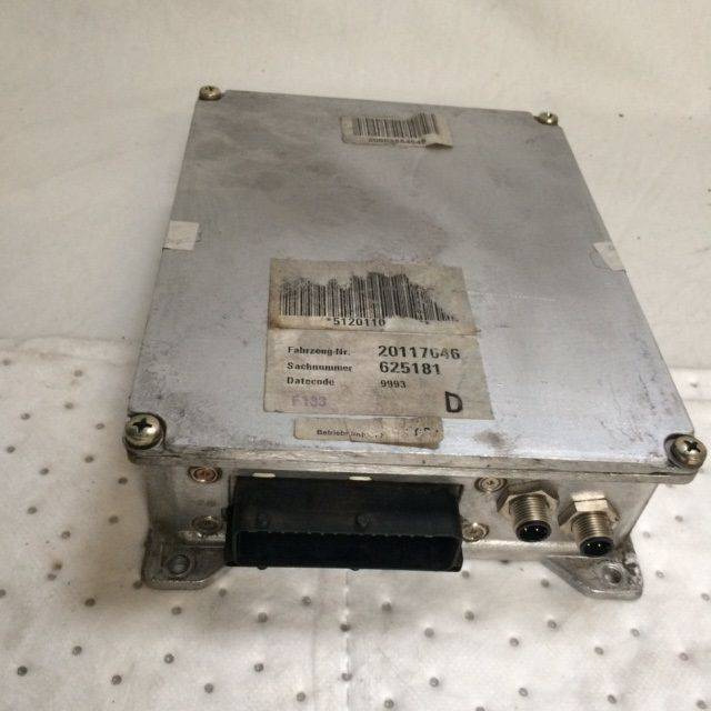 Control Board - Блок управления для Погрузочно-разгрузочной техники: фото 1 Control Board - Блок управления для Погрузочно-разгрузочной техники: фото 1