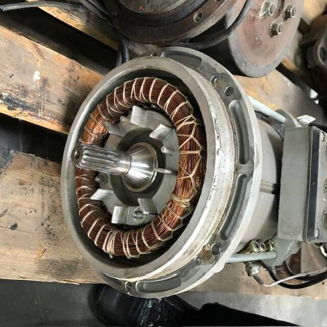 Drive motor for Linde R14, Series 1120 - Двигатель и запчасти для Погрузочно-разгрузочной техники: фото 2 Drive motor for Linde R14, Series 1120 - Двигатель и запчасти для Погрузочно-разгрузочной техники: фото 2